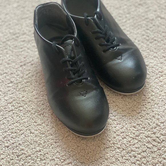 Tap Shoes - Picture 4 of 8
